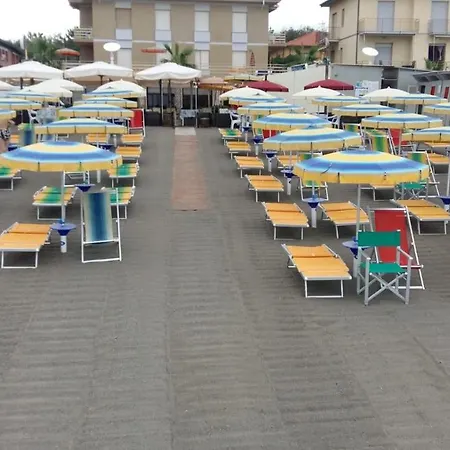 Hotel Ristorante Il Gabbiano 3*